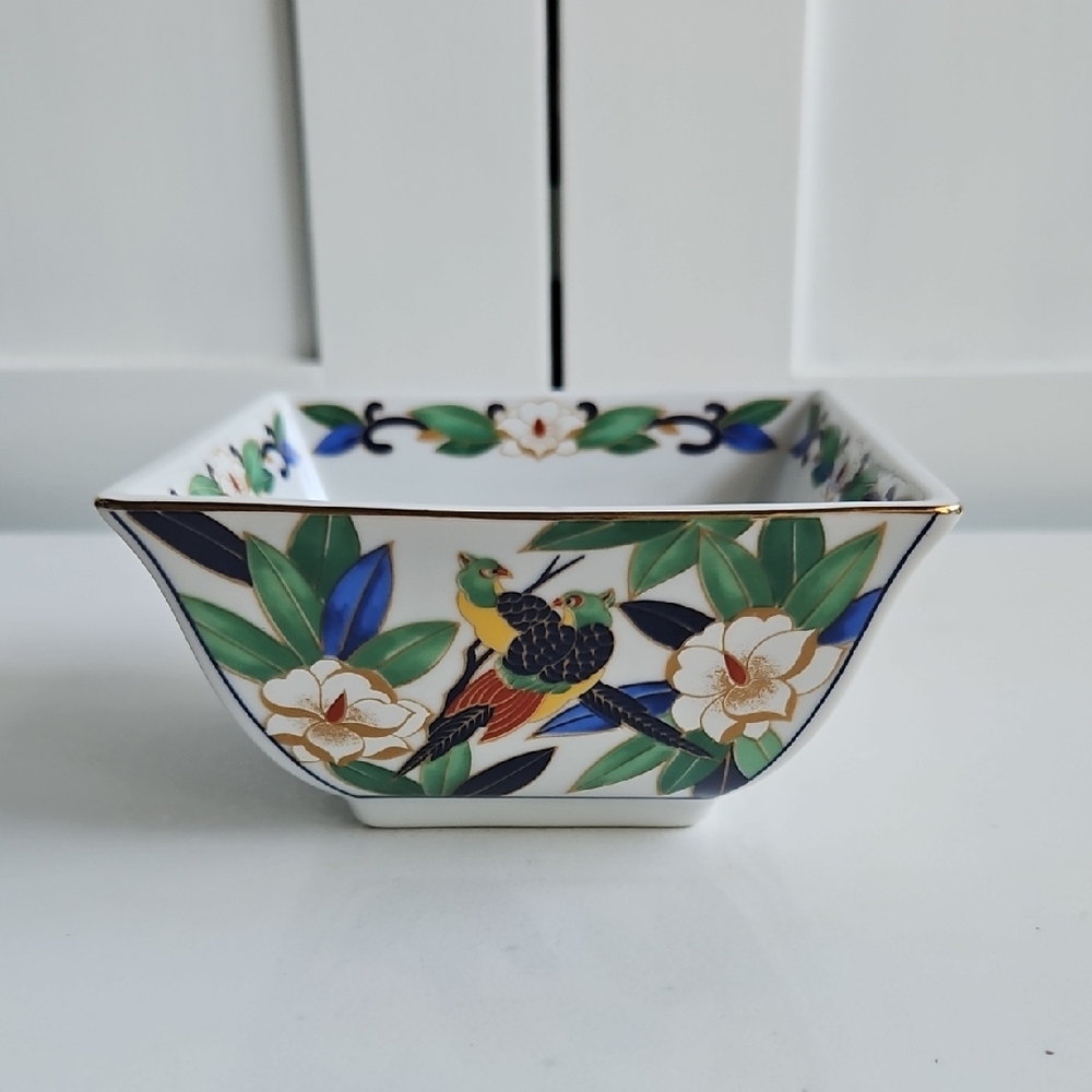 Porcelain Bowl with Floral and Bird Design